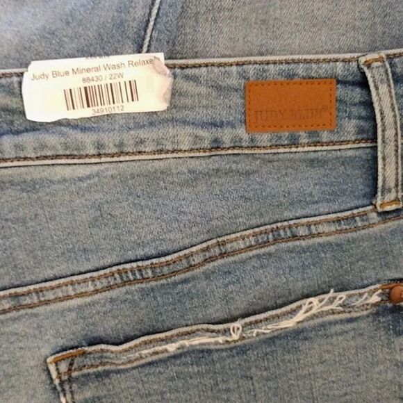 Judy Blue Mineral Wash Relaxed High Waist Jeans PlusSize 22W NWT - Picture 14 of 15